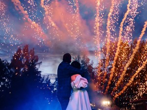 Love in the Sky: Dazzling Fireworks to Light Up Your Wedding Day!